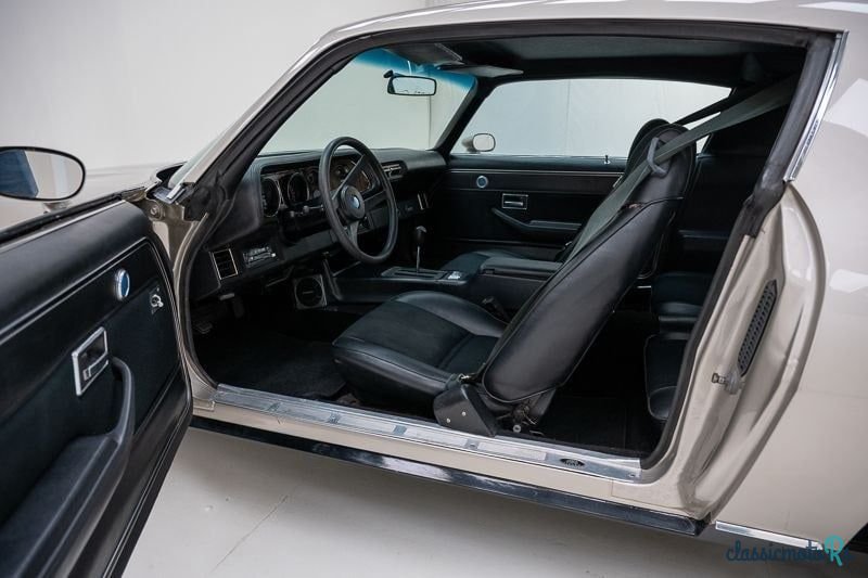 1974' Chevrolet Camaro photo #6