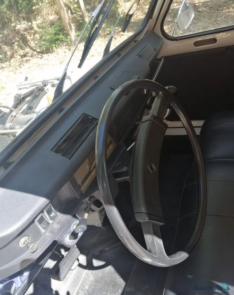 1973' Renault 4 photo #5