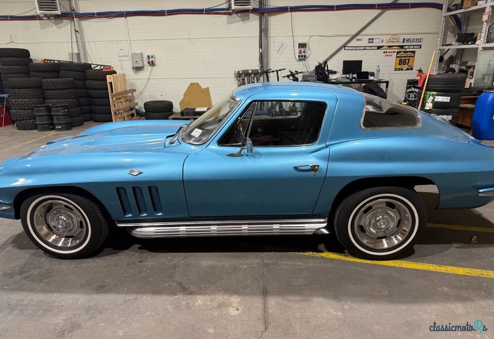 1966' Chevrolet Corvette photo #1