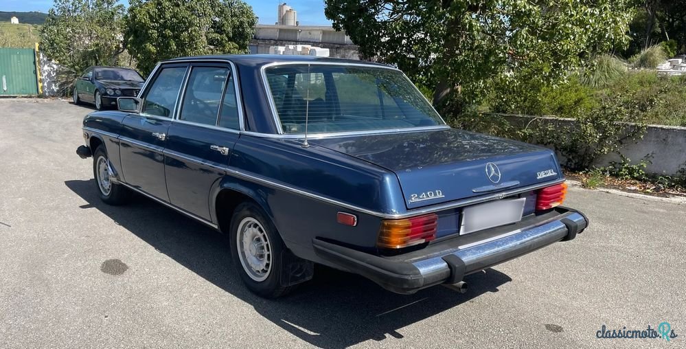 1974' Mercedes-Benz 240 photo #6