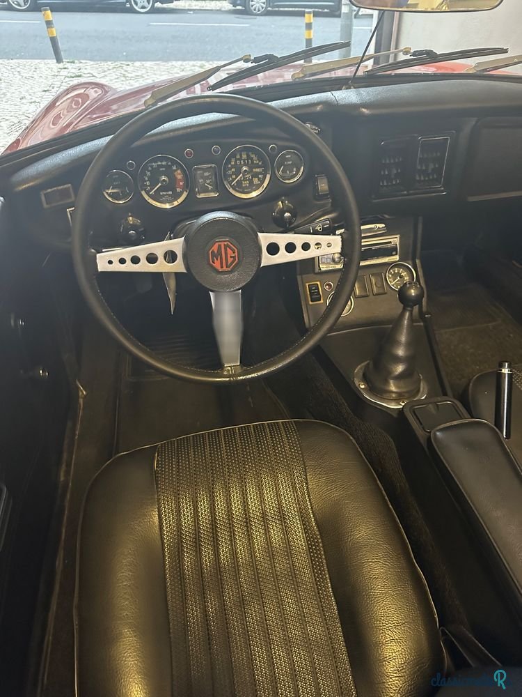 1971' MG MGB photo #2