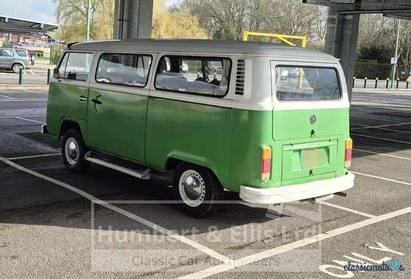 1977' Volkswagen Camper photo #3