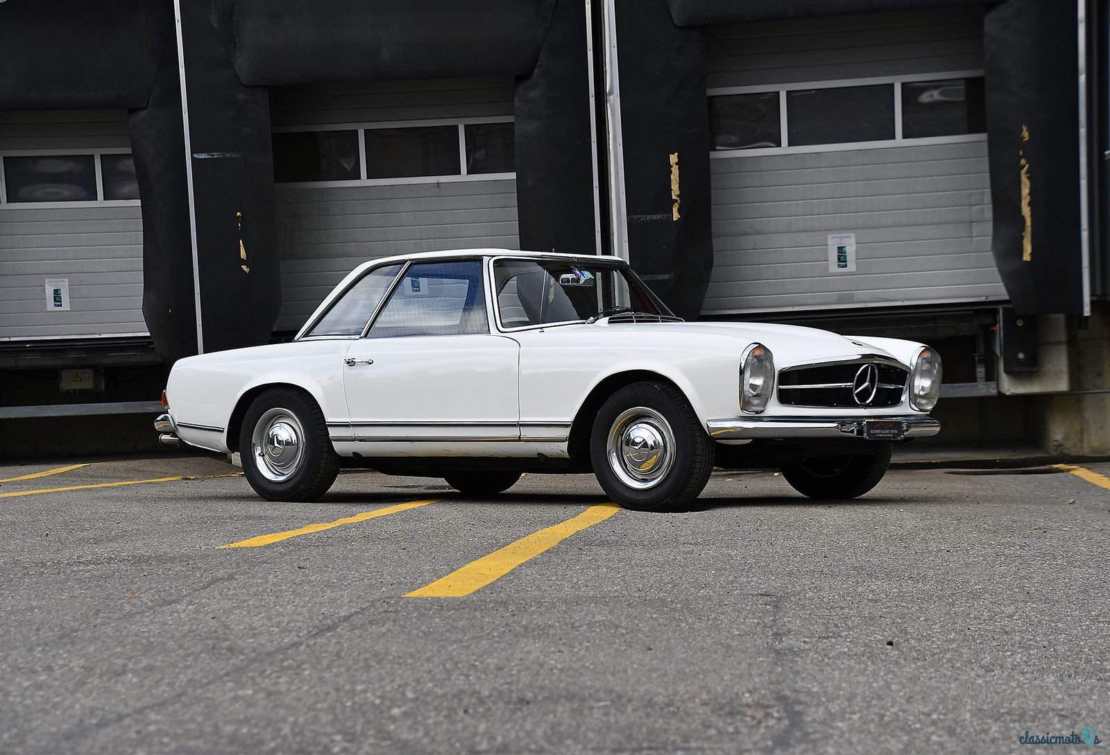 1965' Mercedes-Benz 230 Sl Pagoda photo #5