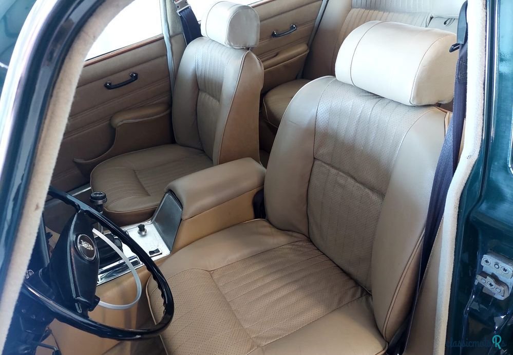 1971' Jaguar XJ photo #6