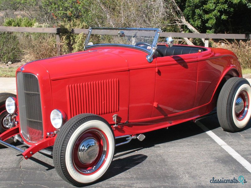 1932' Ford Custom photo #3