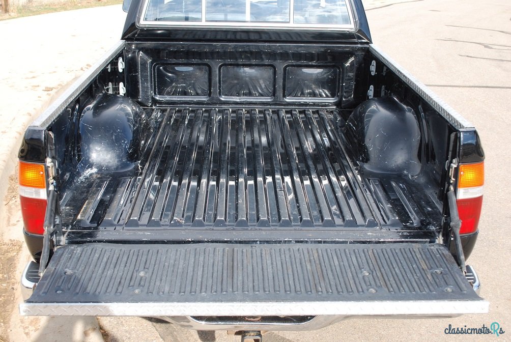 1992' Toyota Hilux photo #3