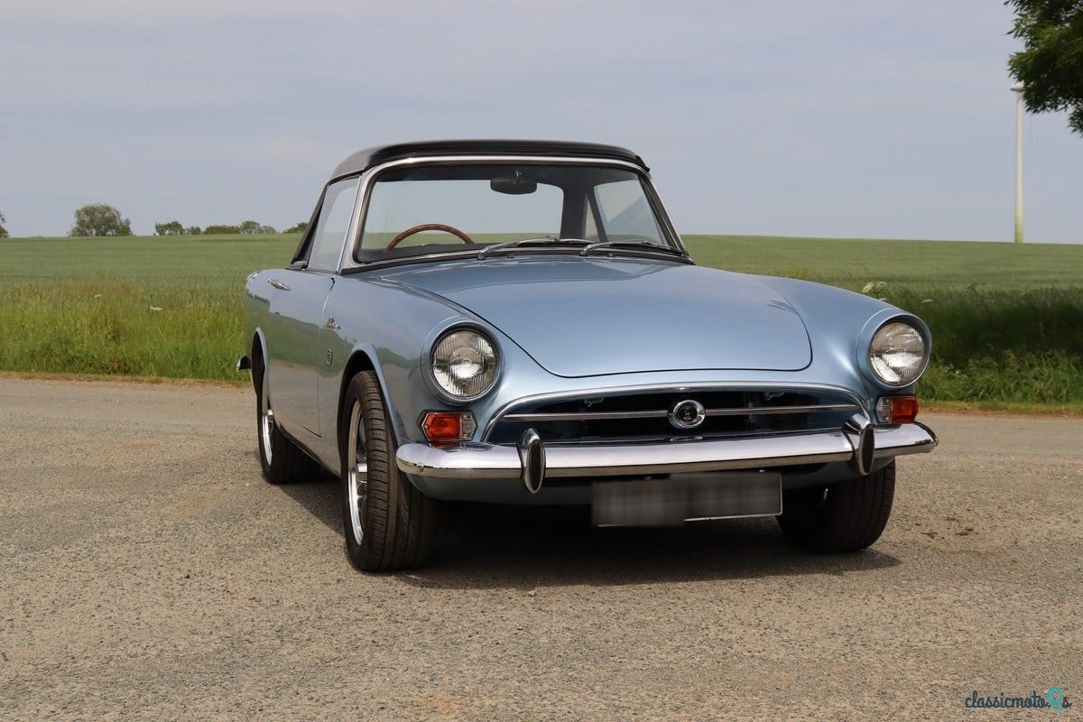 1967' Sunbeam Alpine photo #5