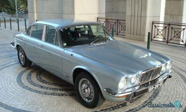 1974' Jaguar XJ12 L Série Ii photo #2