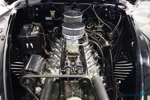 1940' Lincoln Zephyr photo #2