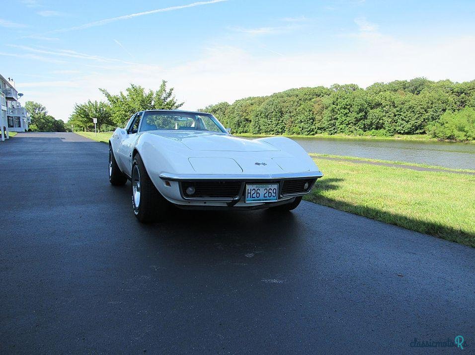 1969' Chevrolet Corvette photo #1