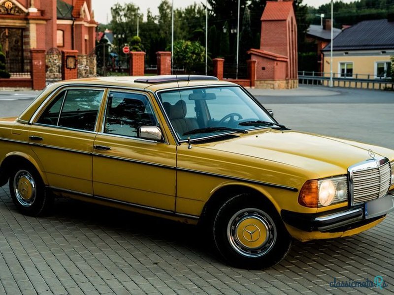 1978' Mercedes-Benz W123 photo #3