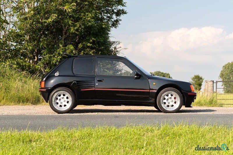 1987' Peugeot 205 photo #6