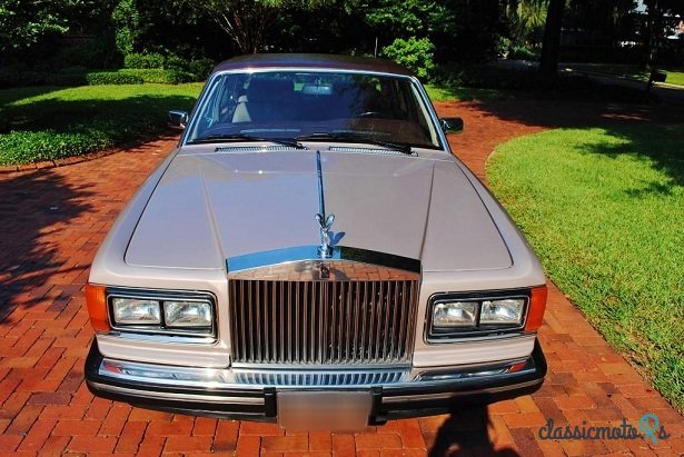 1989' Rolls-Royce Silver Spur photo #2