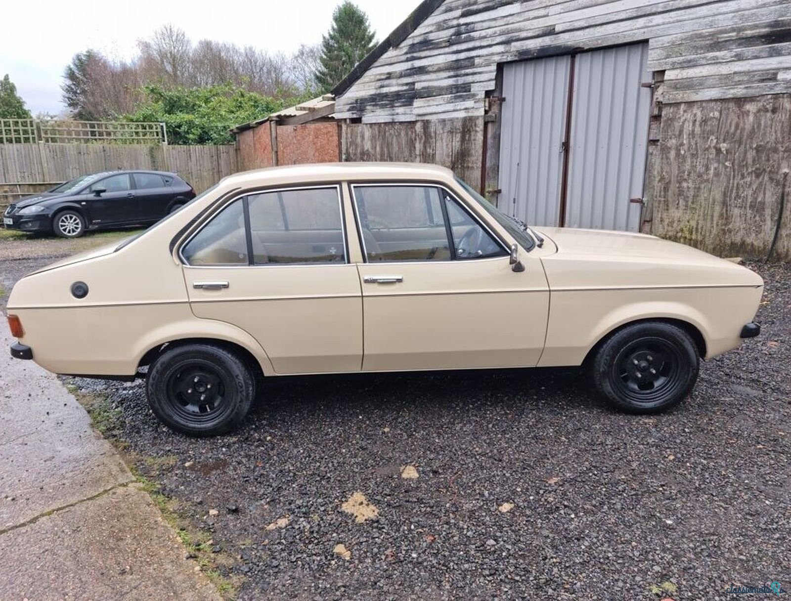 1977' Ford Escort Mk2 1600 Gl for sale. Surrey