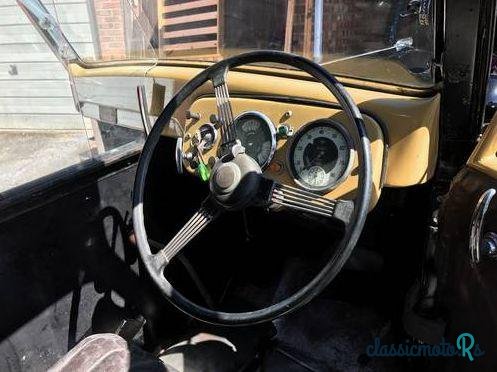 1958' Austin Fx3 Taxi photo #3