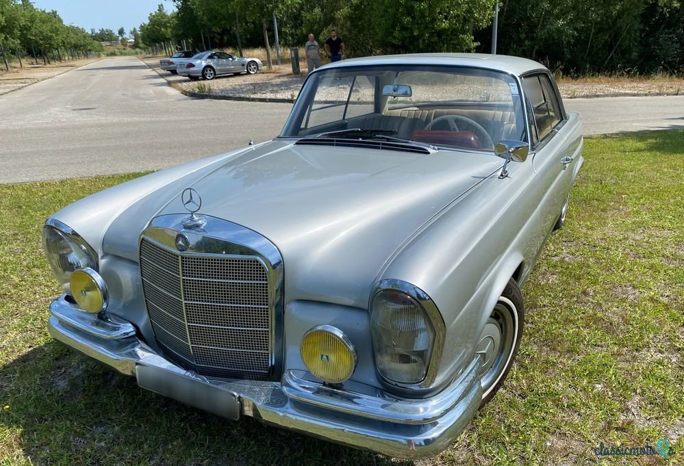 1961' Mercedes-Benz 220 Se photo #2