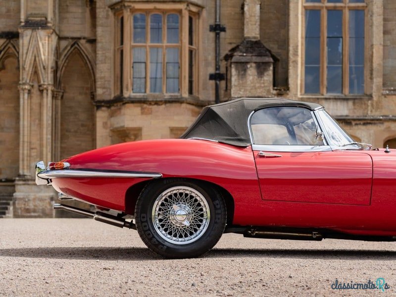 1967' Jaguar E-Type photo #5