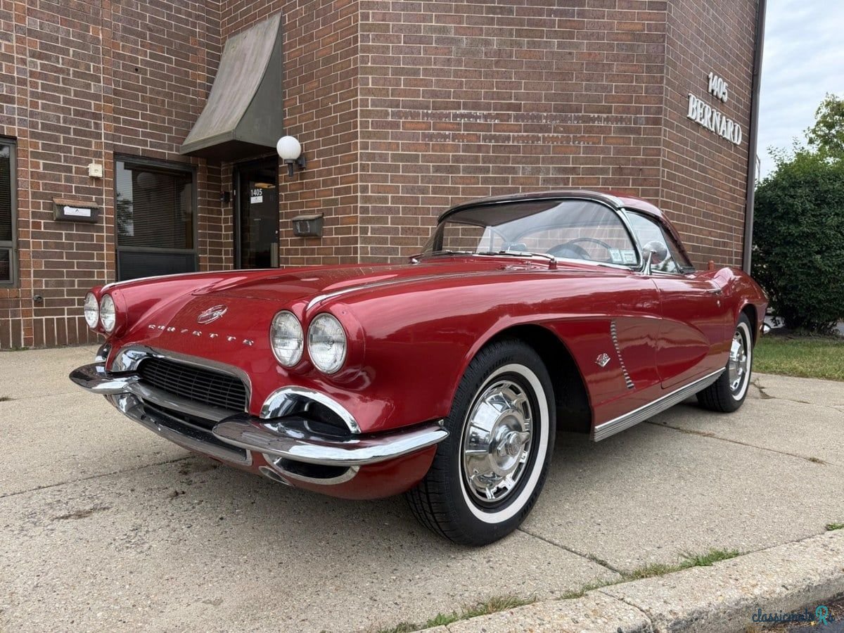 1962' Chevrolet Corvette photo #1