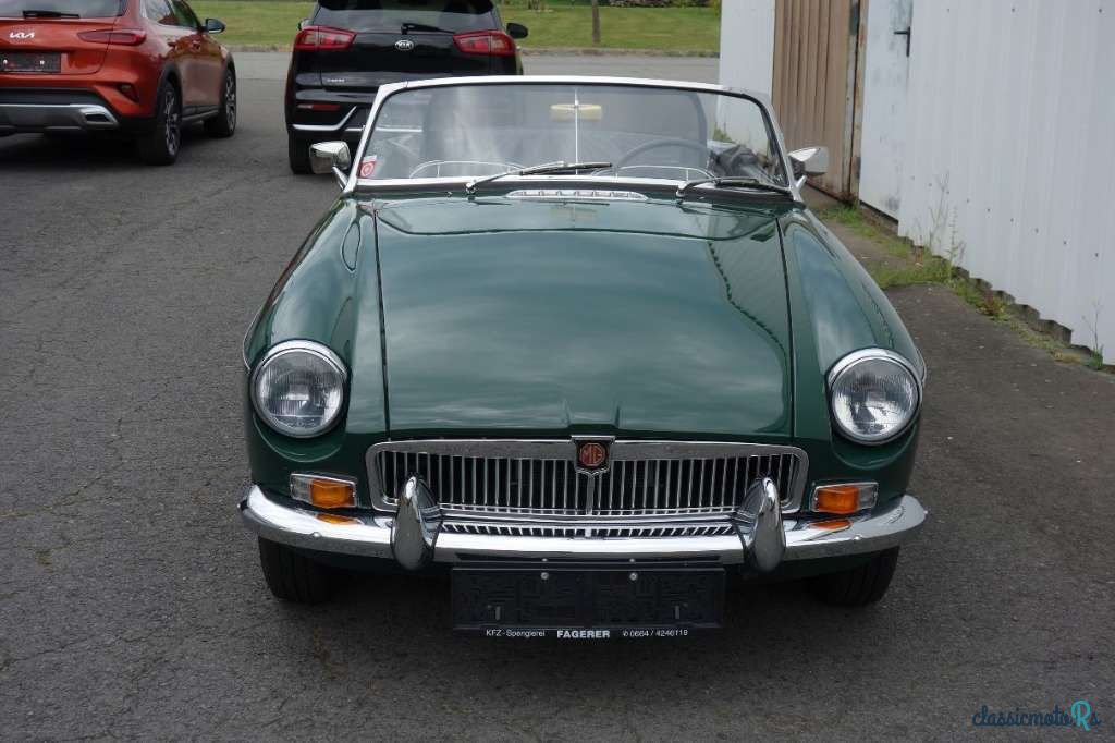 1965' MG MGB photo #4