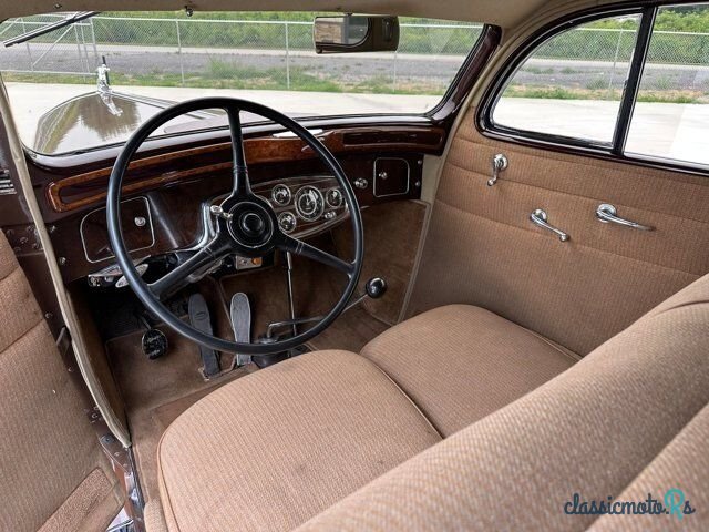 1934' Pierce-Arrow Model 1240A photo #2