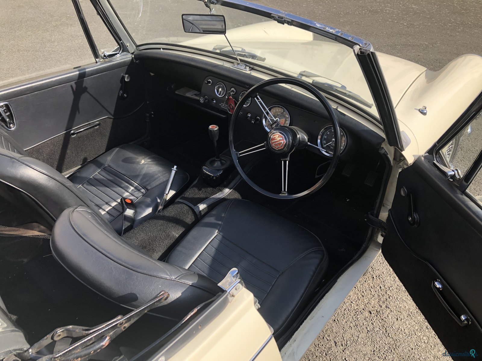 1969' MG Midget photo #5