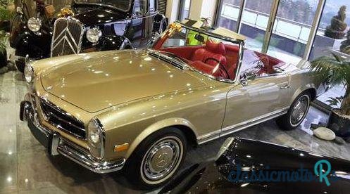 1971' Mercedes-Benz 280 Sl 'Pagode' 1971 photo #2