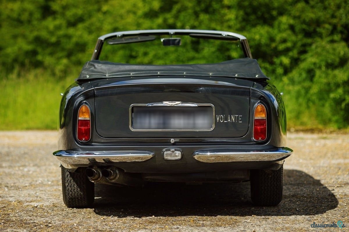 1967' Aston Martin DB6 photo #4