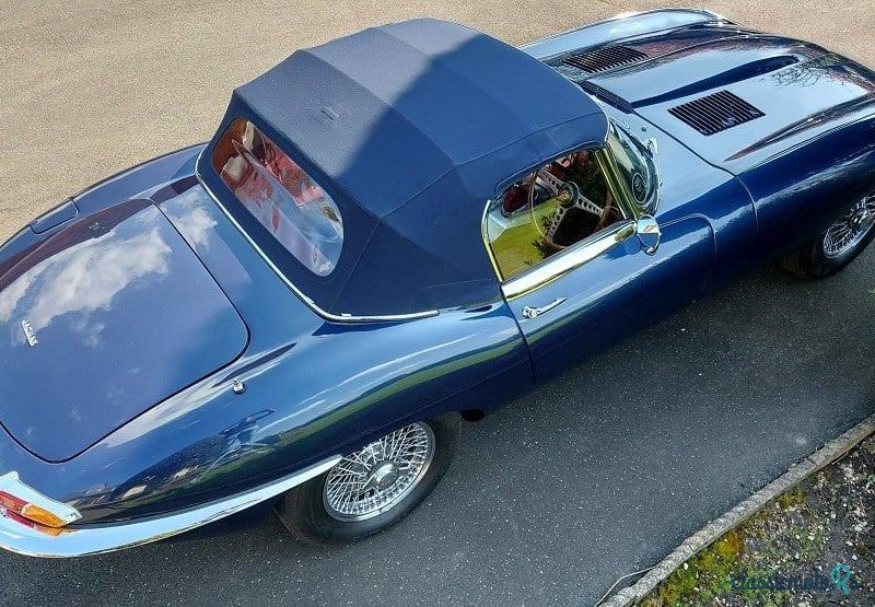 1961' Jaguar E-Type photo #3