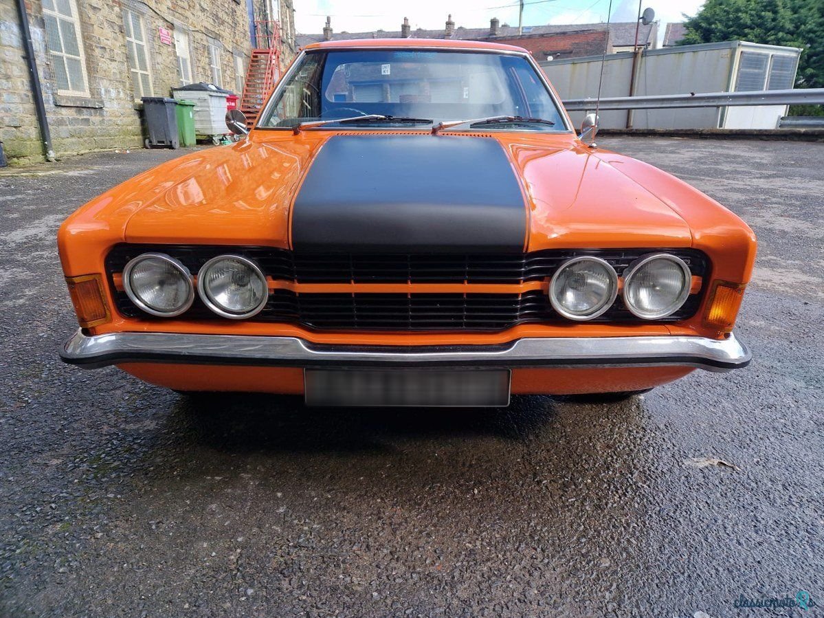 1976' Ford Cortina photo #1