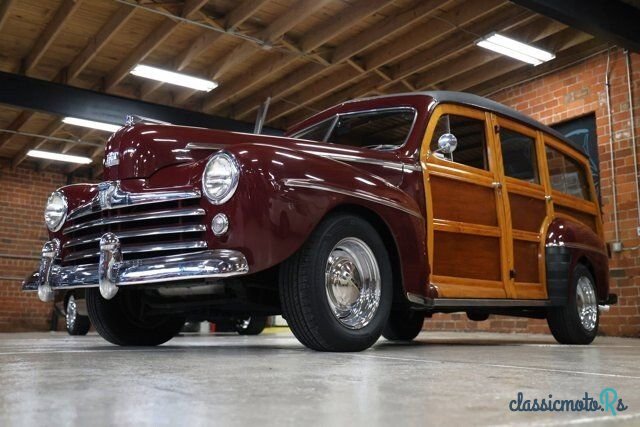 1948' Ford Super Deluxe photo #2
