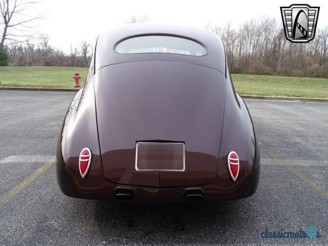 1940' Lincoln Zephyr photo #4