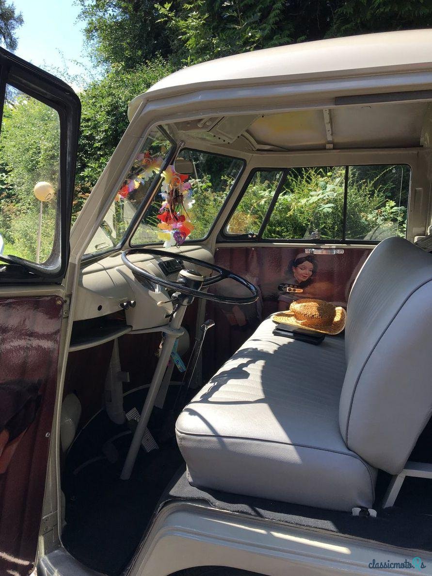 1959' Volkswagen Camper T2 photo #1