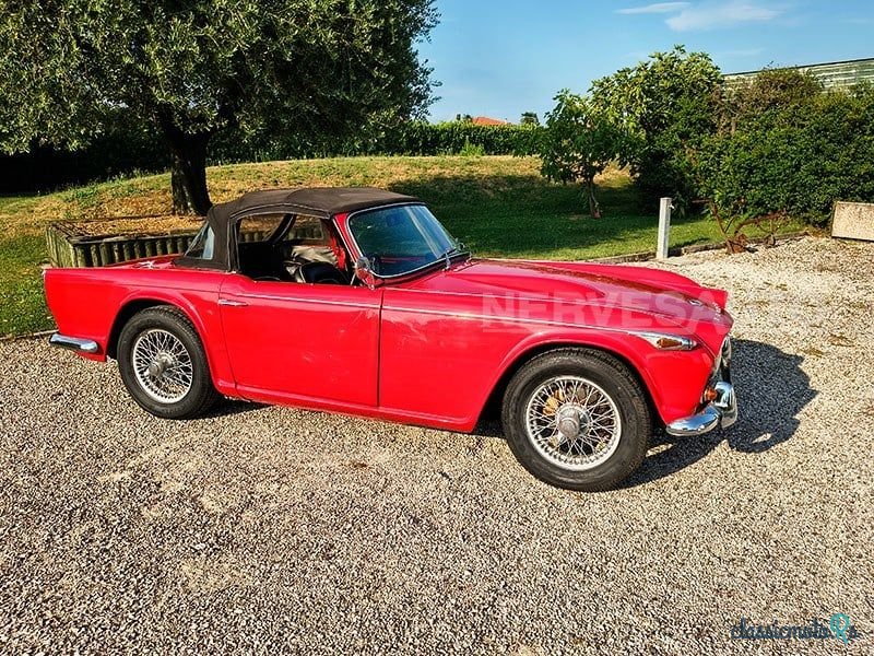 1966' Triumph TR4 photo #2