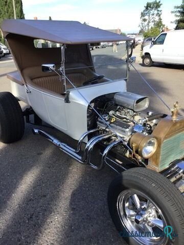 1923' Ford photo #2