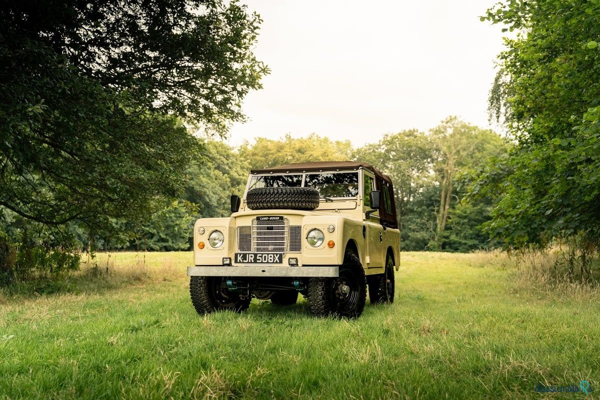 1981' Land Rover Series 3 photo #2