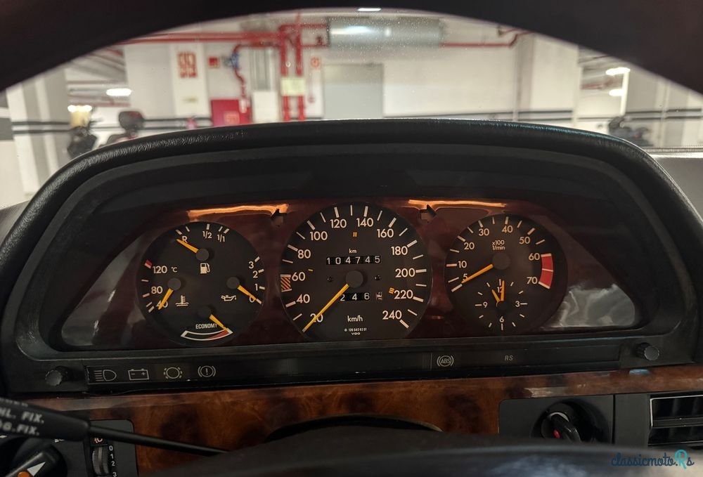 1984' Mercedes-Benz W126 500Sec photo #6