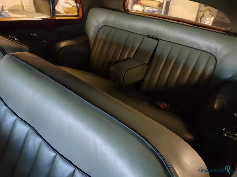 1952' Rolls-Royce Silver Wraith photo #5