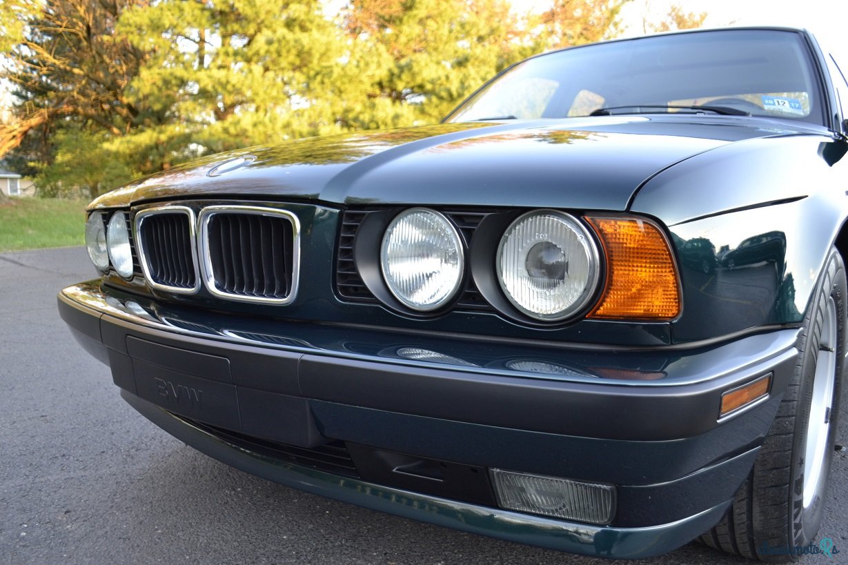 1995' BMW 530i photo #1
