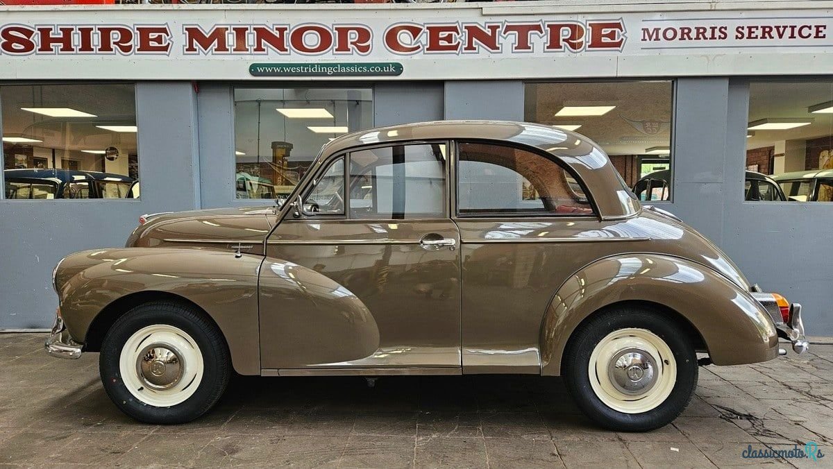 1969' Morris Minor photo #5