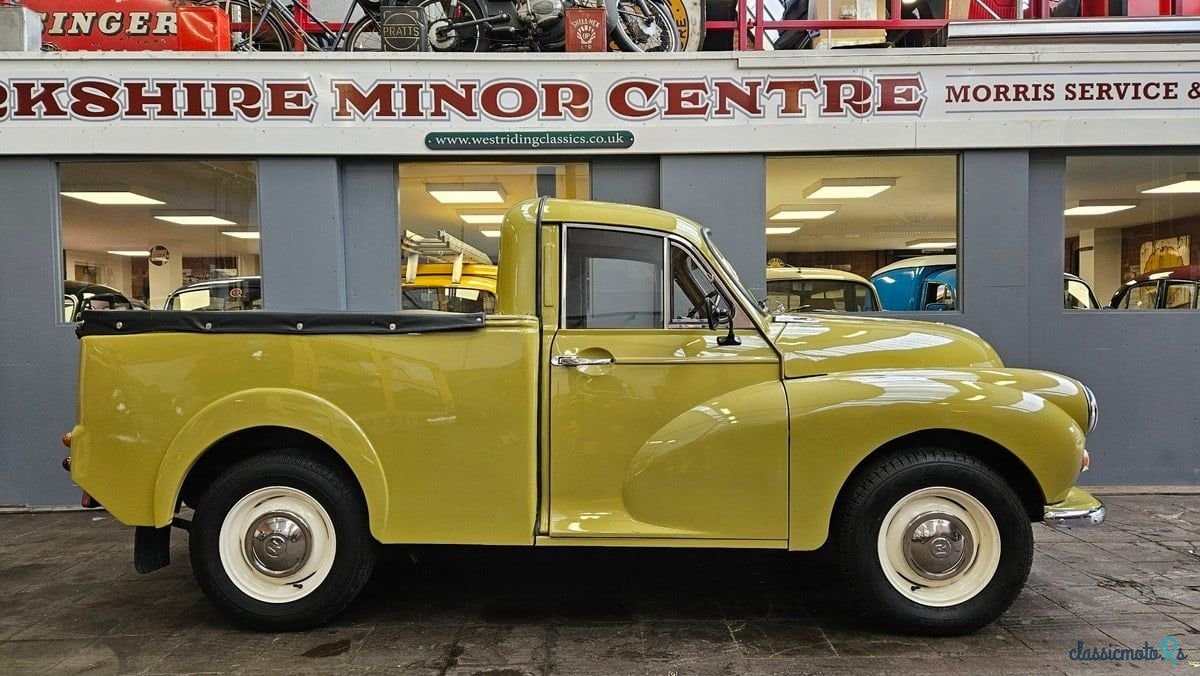 1968' Morris Minor photo #2