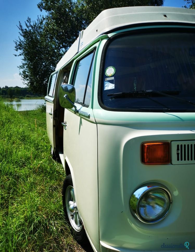 1975' Volkswagen Transporter photo #3