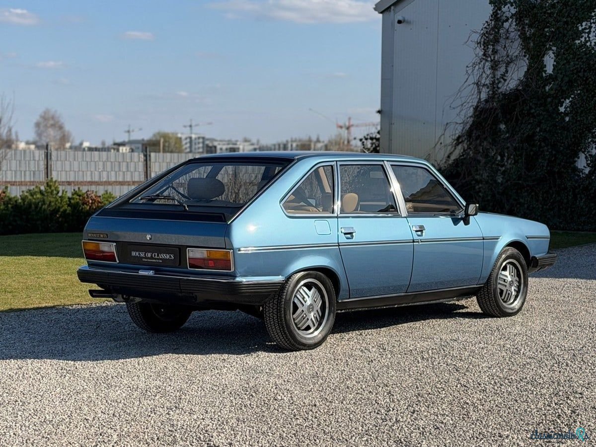 1980' Renault 30 photo #6
