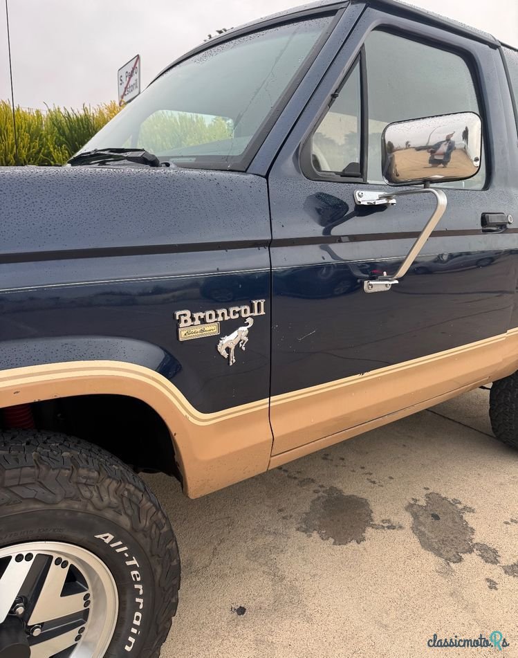 1985' Ford Bronco photo #4