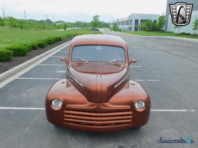 1947' Ford photo #3