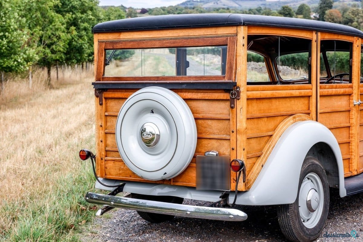 1937' Ford Woody Station Wagon photo #6