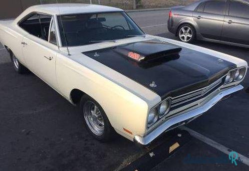 1969' Plymouth Roadrunner Road Runner 440 6 Pack photo #5