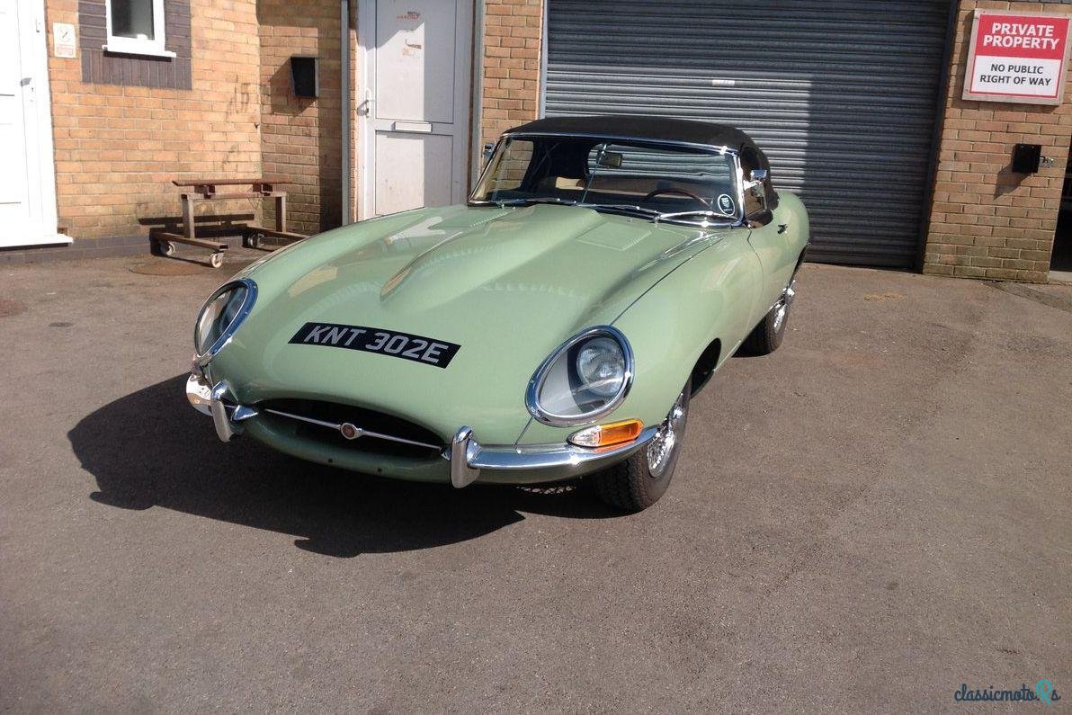 1967' Jaguar E-Type photo #2