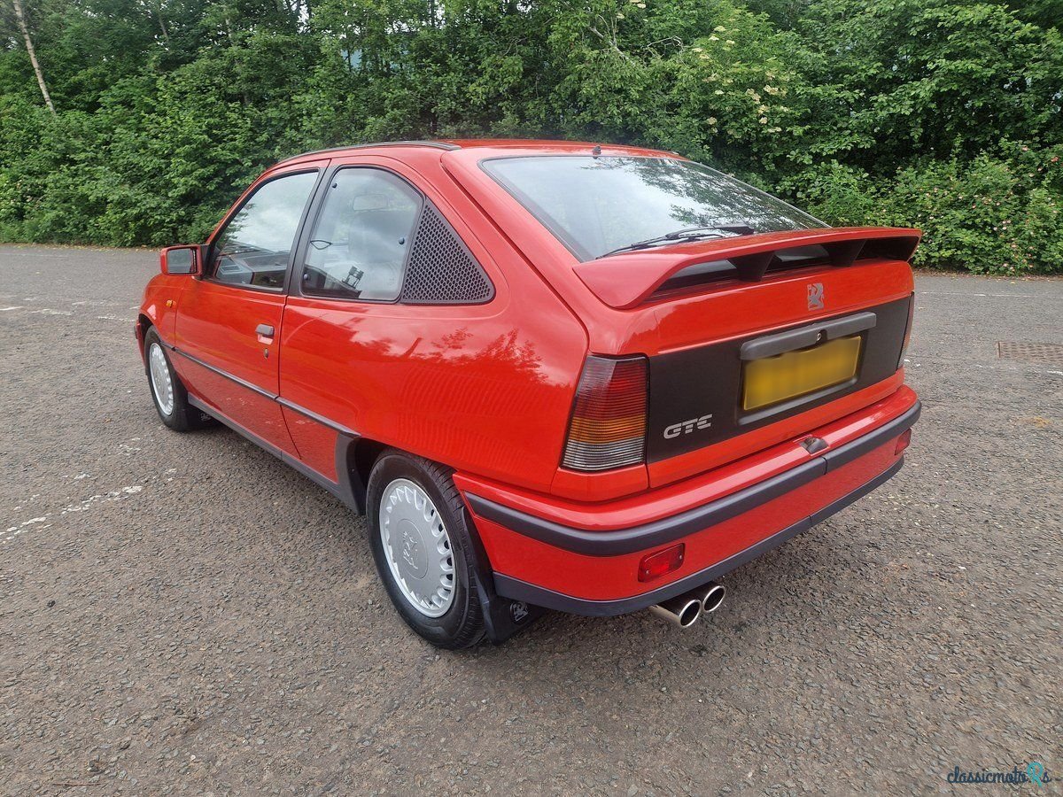 1987' Vauxhall Astra photo #6