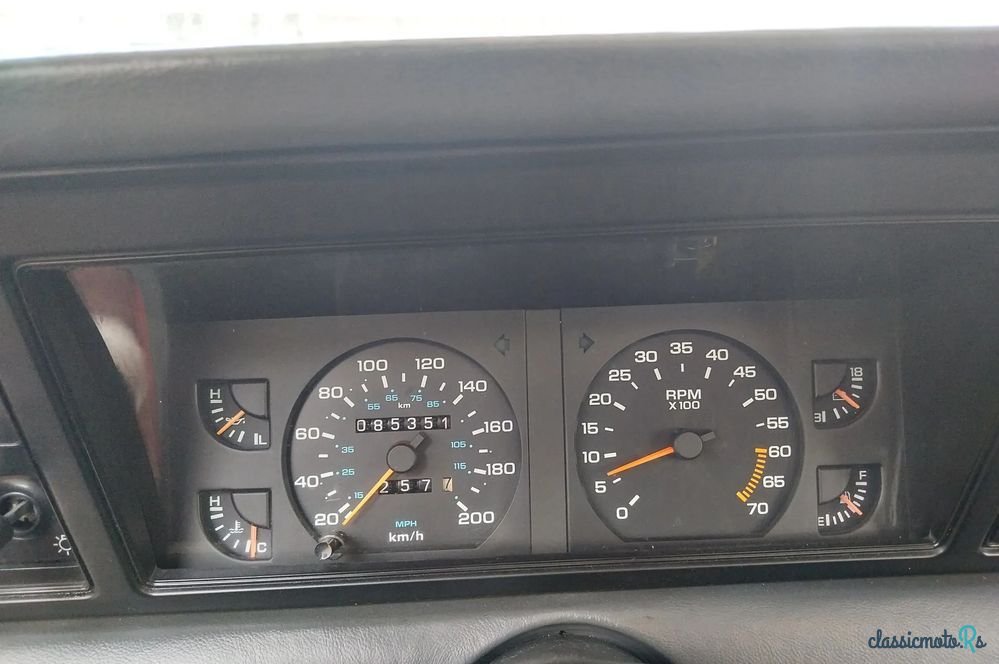 1988' Chrysler Daytona photo #6