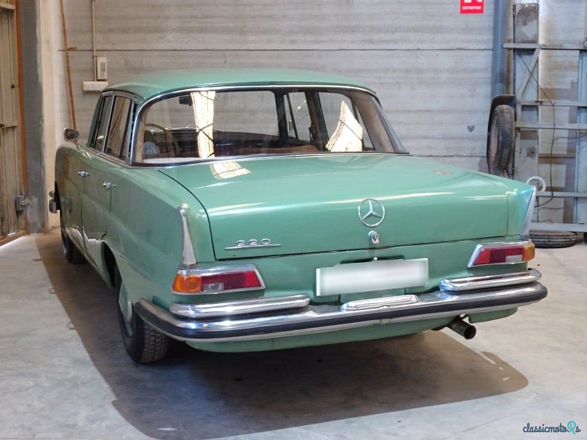 1963' Mercedes-Benz 220 photo #2